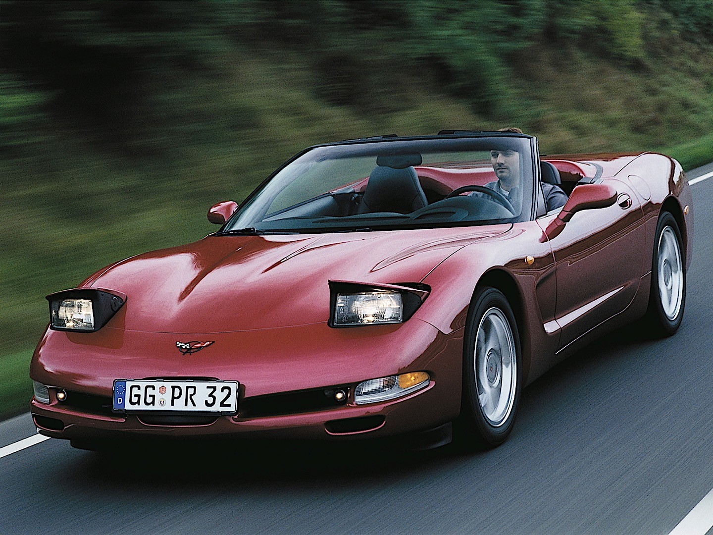 Chevrolet Corvette Convertible photo 18
