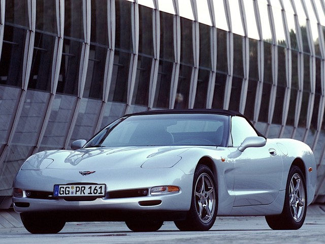 Chevrolet Corvette Convertible photo 36