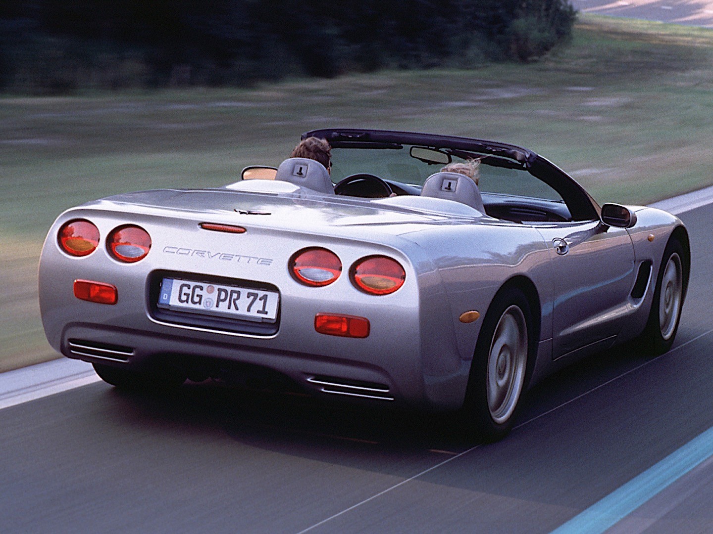 Chevrolet Corvette Convertible photo 39