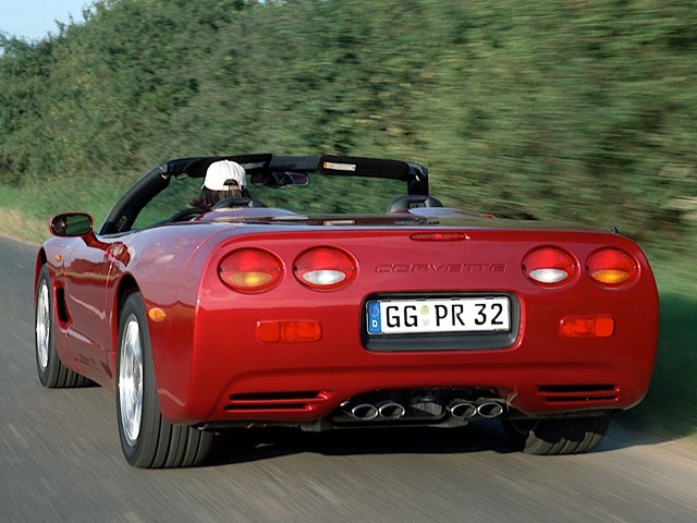 Chevrolet Corvette Convertible photo 40