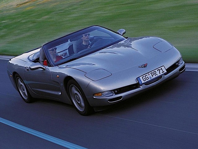 Chevrolet Corvette Convertible photo 46