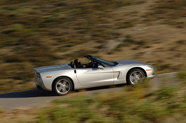 Chevrolet Corvette Convertible photo 7