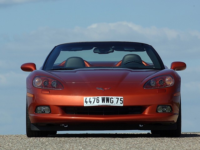 Chevrolet Corvette Convertible photo 8