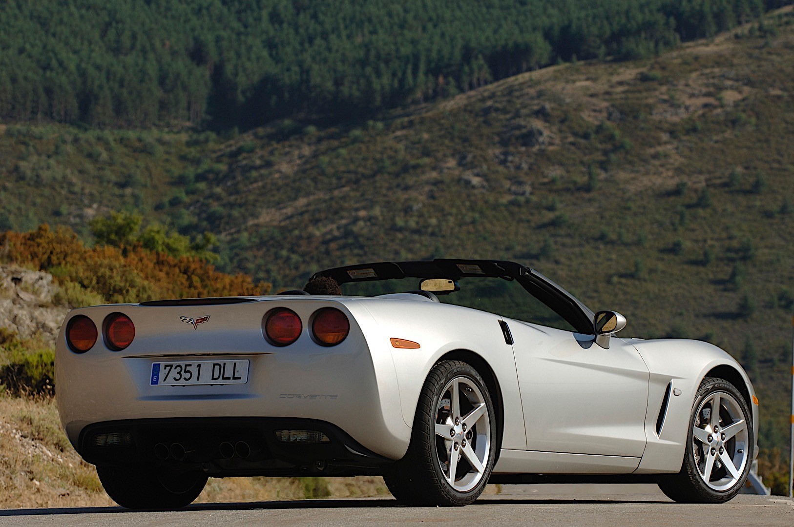 Chevrolet Corvette Convertible photo 9