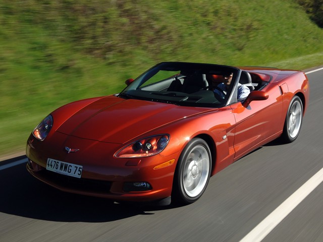 Chevrolet Corvette Convertible photo 12