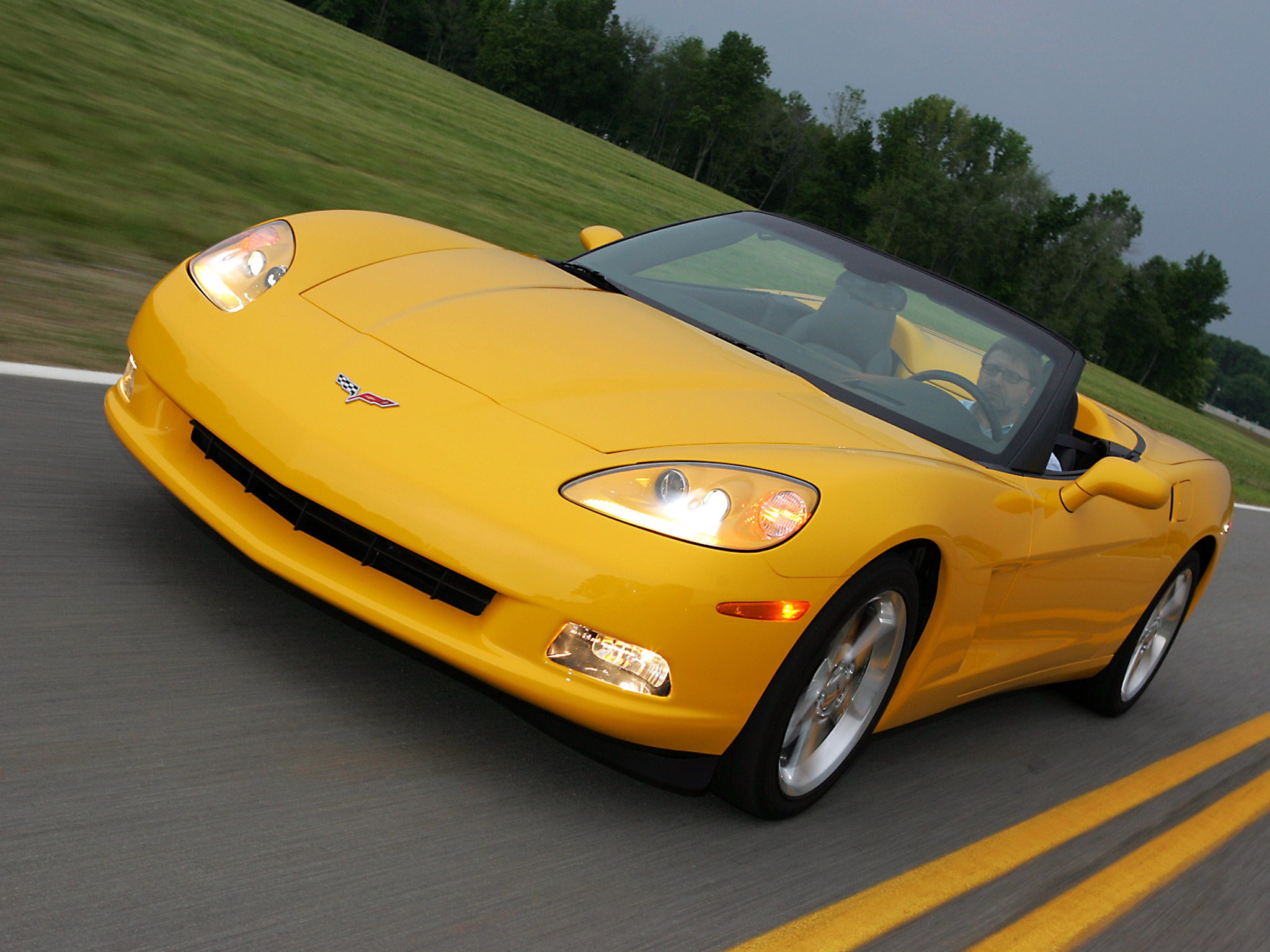 Chevrolet Corvette Convertible photo 13