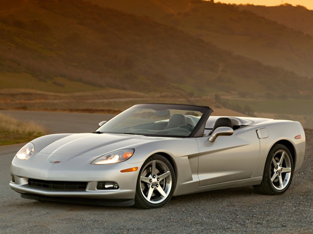 Chevrolet Corvette Convertible photo 31
