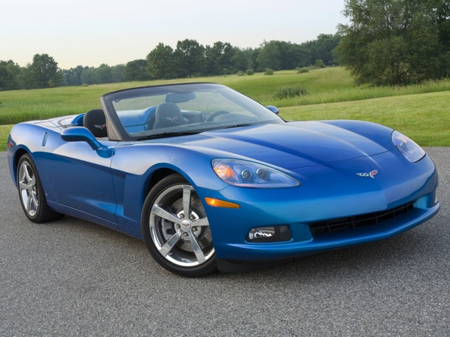 Chevrolet Corvette Convertible photo 38