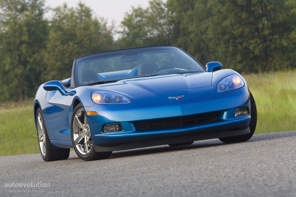 Chevrolet Corvette Convertible photo 4