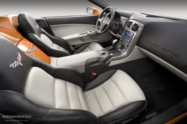 Chevrolet Corvette Convertible photo 42