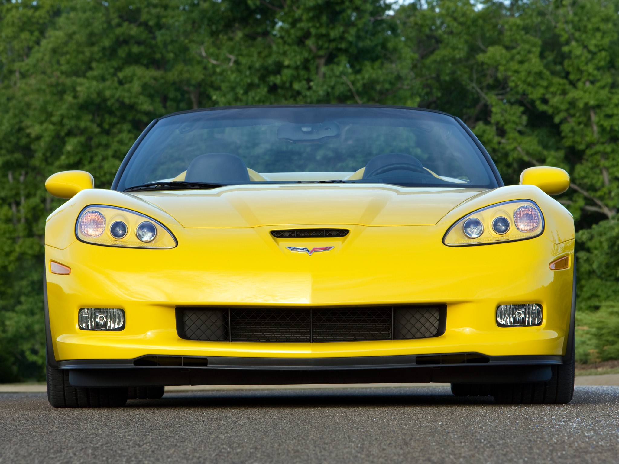 Chevrolet Corvette Convertible photo 9