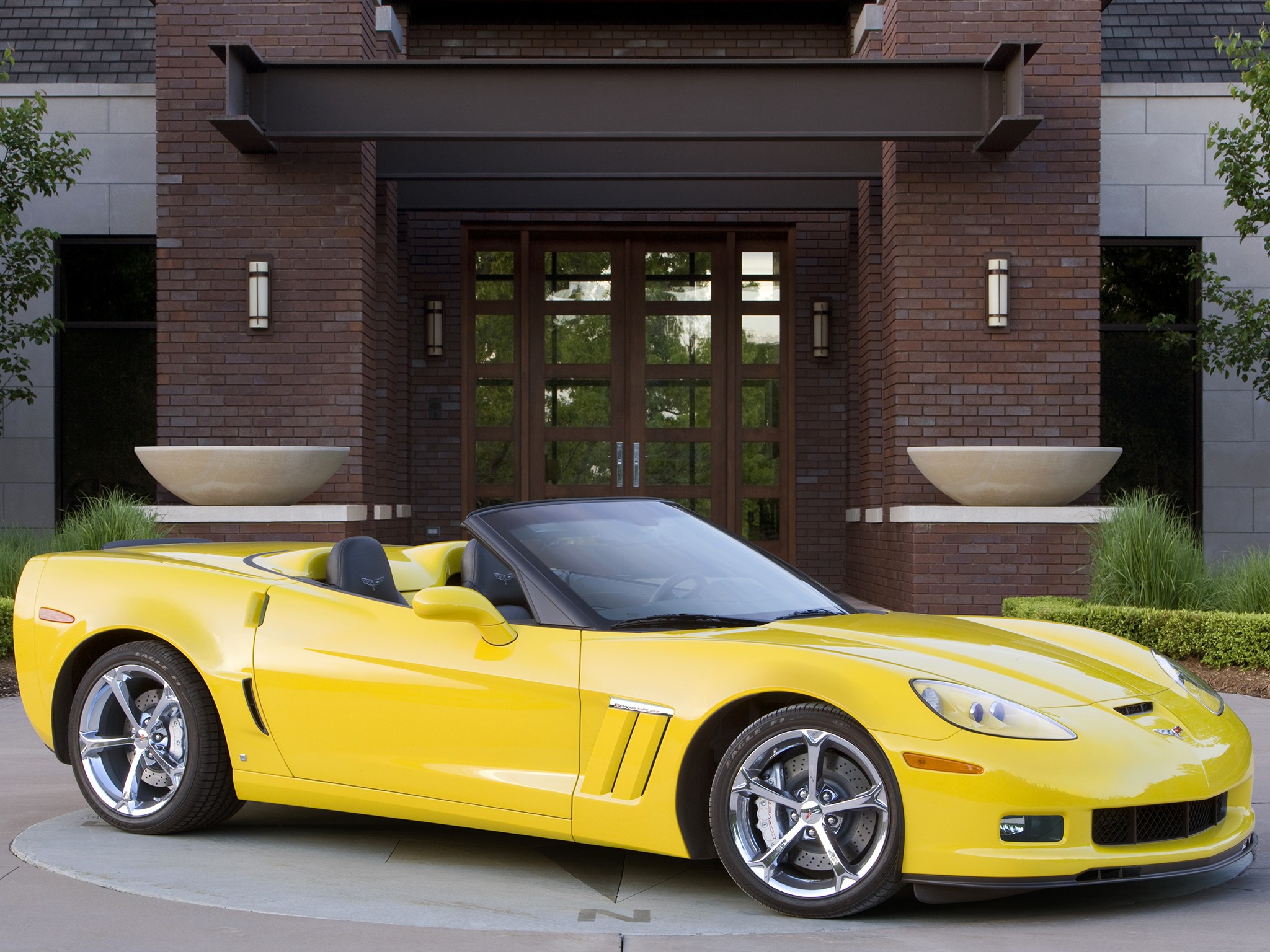 Chevrolet Corvette Convertible photo 12