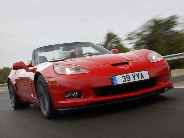 Chevrolet Corvette Convertible photo 20