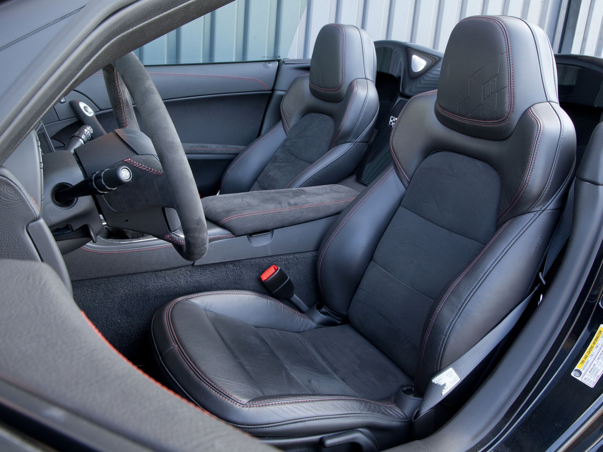 Chevrolet Corvette Convertible photo 29