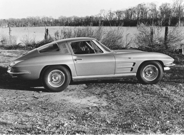 Chevrolet Corvette Coupe foto 6