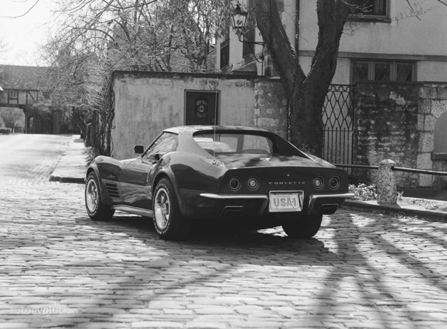 Chevrolet Corvette Coupe foto 2