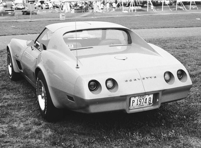Chevrolet Corvette Coupe foto 11