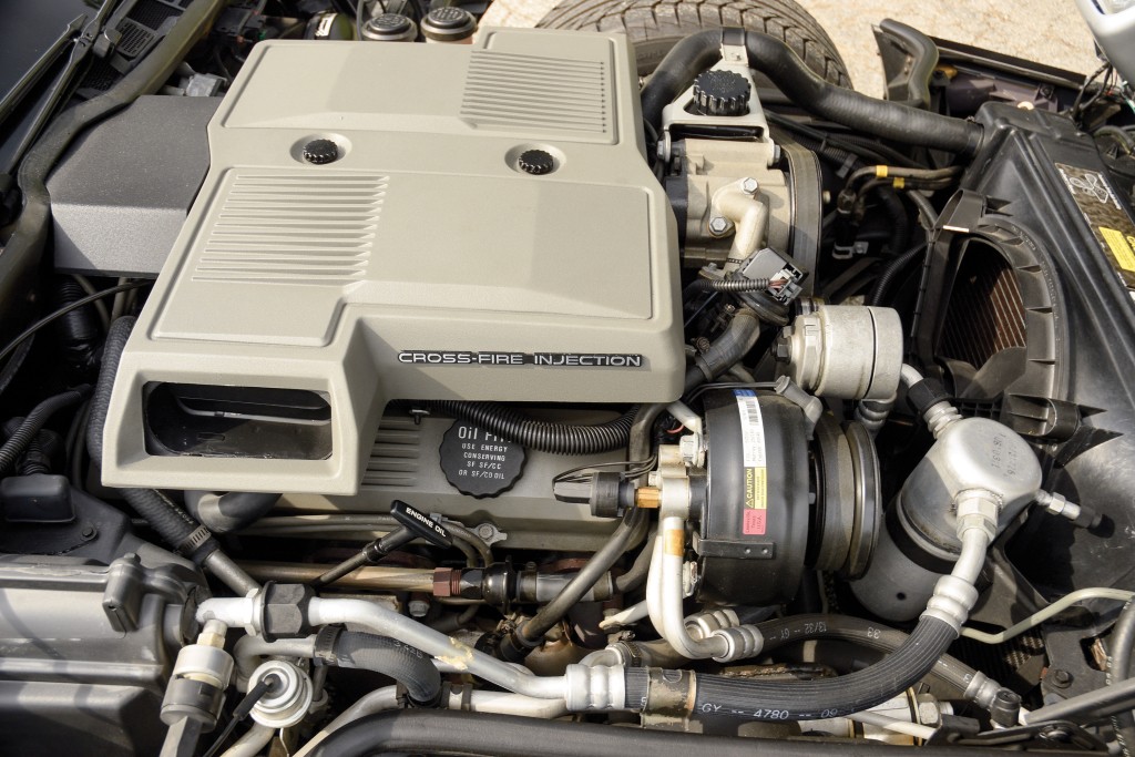 Chevrolet Corvette Coupe photo 50