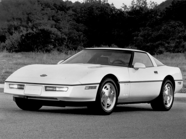 Chevrolet Corvette Coupe Foto 9