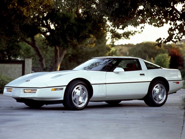 Chevrolet Corvette Coupe Foto 12