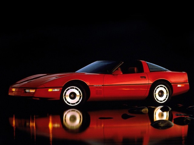Chevrolet Corvette Coupe Foto 13
