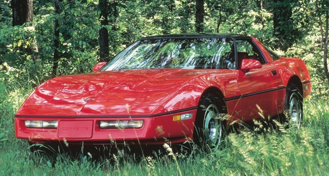 Chevrolet Corvette Coupe Foto 24