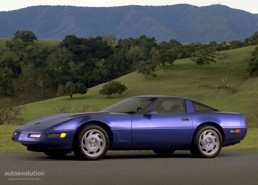 CHEVROLET Corvette Coupe