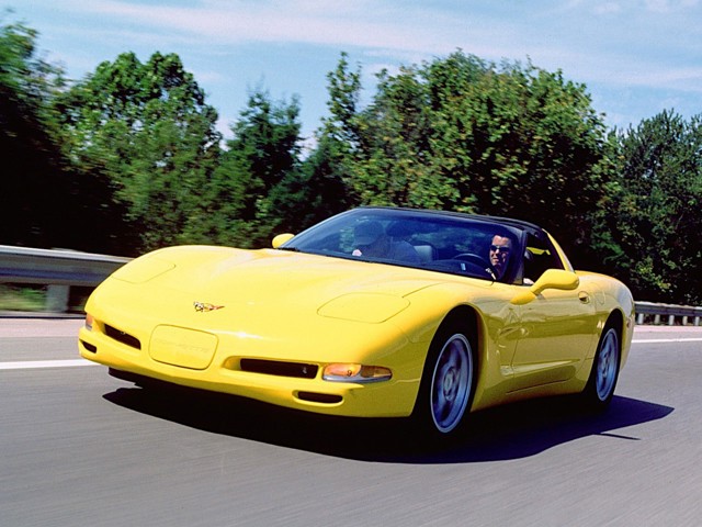 Chevrolet Corvette Coupe Foto 11