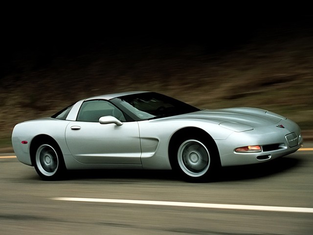 Chevrolet Corvette Coupe Foto 25