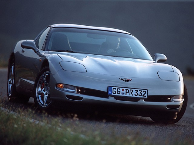 Chevrolet Corvette Coupe Foto 50