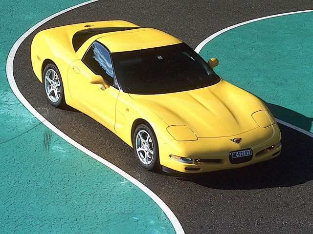 Chevrolet Corvette Coupe Foto 51