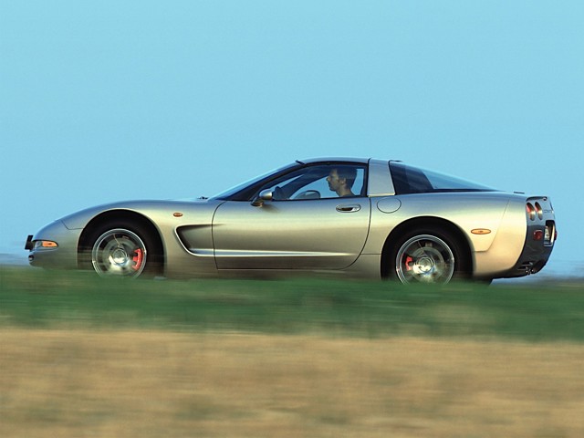 Chevrolet Corvette Coupe Foto 52