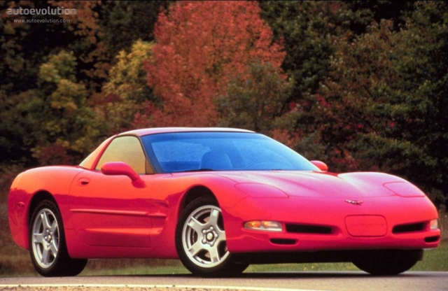 Chevrolet Corvette Coupe Foto 3