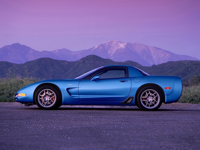 Chevrolet Corvette Coupe Foto 11