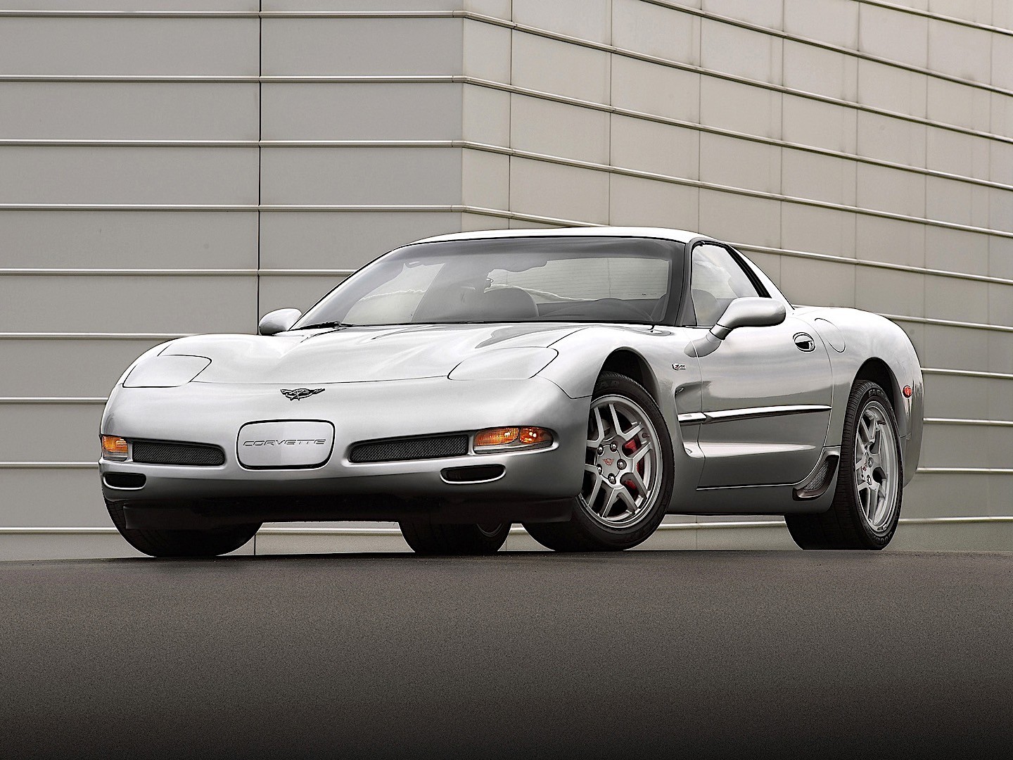 Chevrolet Corvette Coupe photo 12
