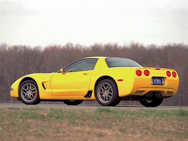 Chevrolet Corvette Coupe Foto 15