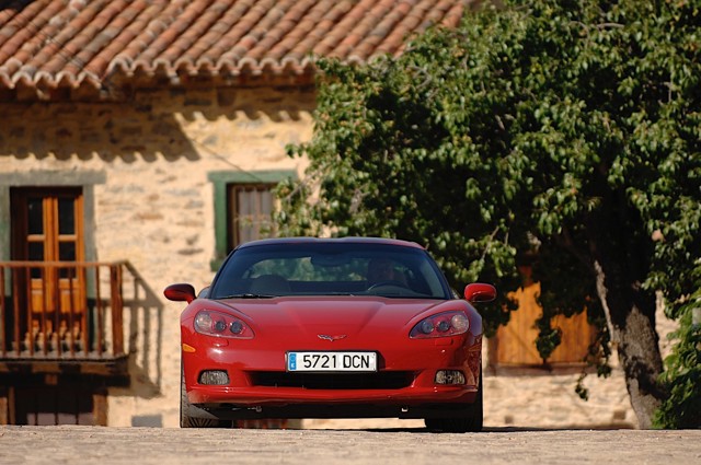Chevrolet Corvette Coupe foto 24