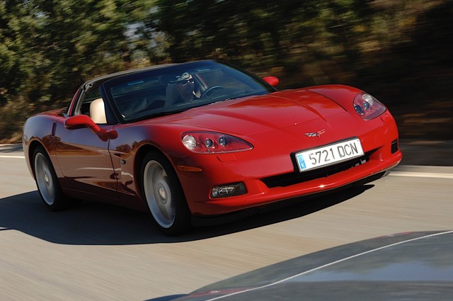 Chevrolet Corvette Coupe foto 29