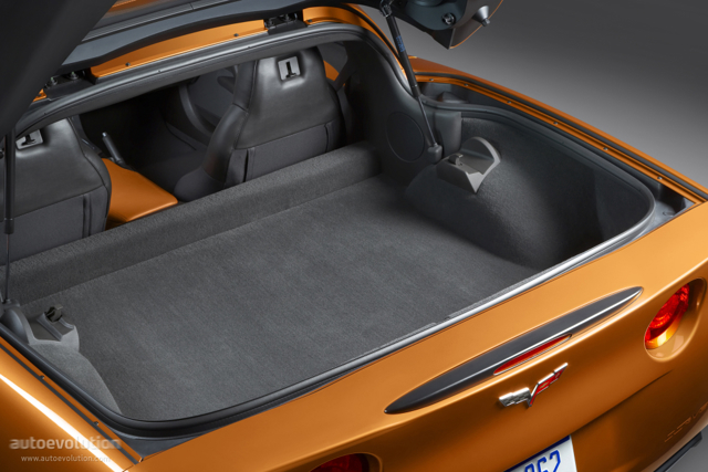 Chevrolet Corvette Coupe photo 39