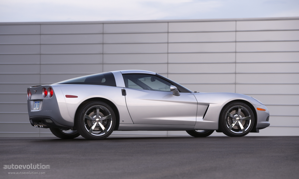 Chevrolet Corvette Coupe photo 4