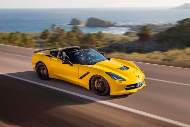 Chevrolet Corvette Coupe photo 32