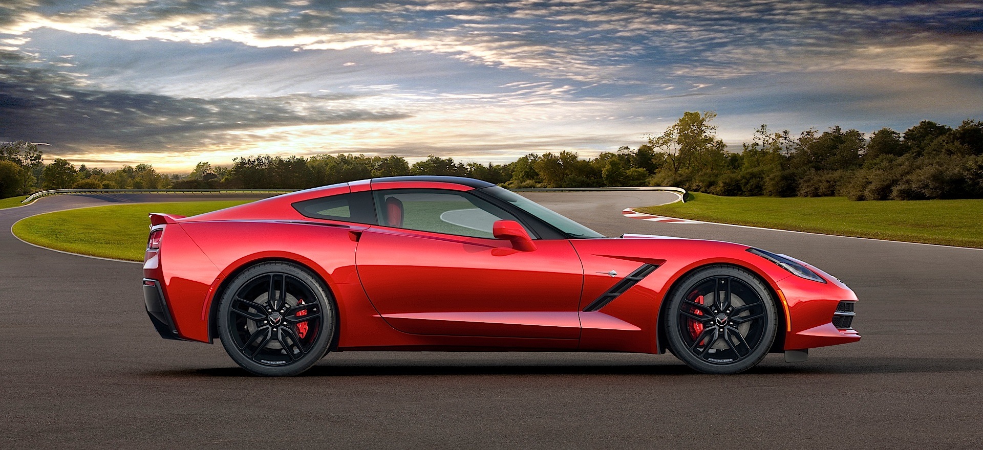 Chevrolet Corvette Coupe photo 7