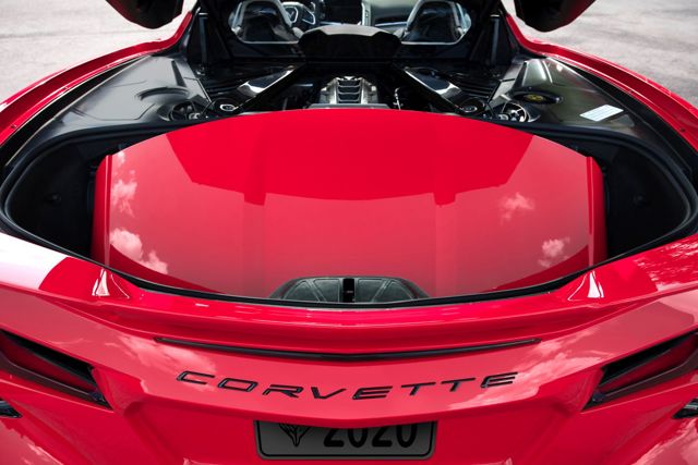 Chevrolet Corvette Coupe Foto 32