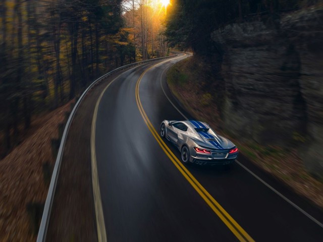 Chevrolet Corvette Coupe photo 26
