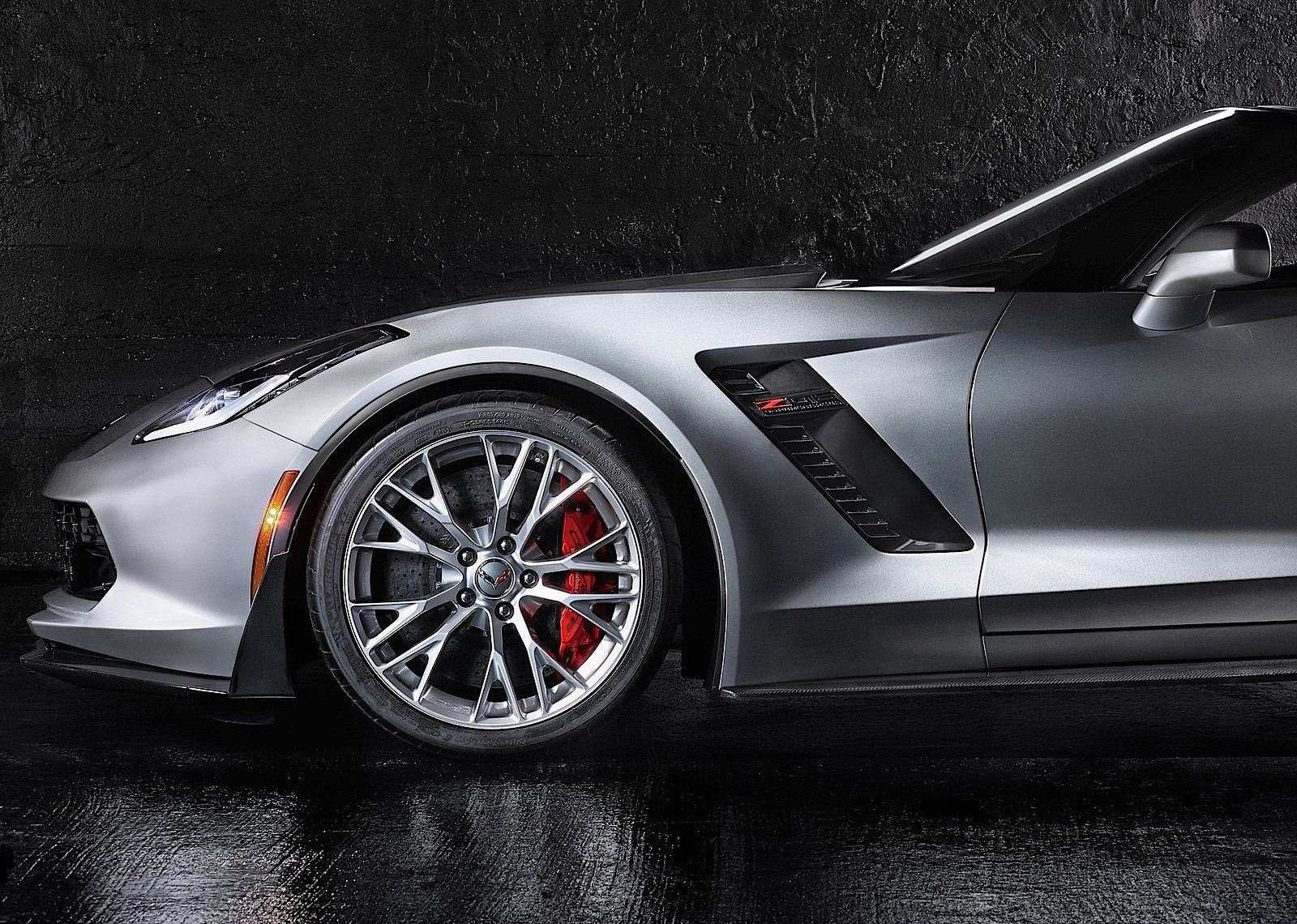 Chevrolet Corvette Z06 Convertible photo 14