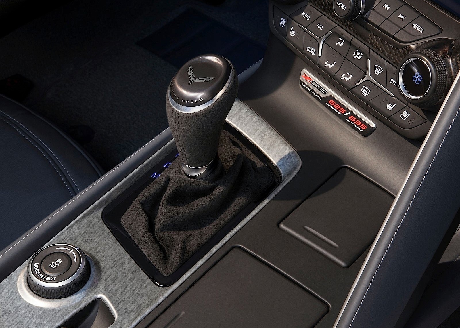 Chevrolet Corvette Z06 Convertible photo 4