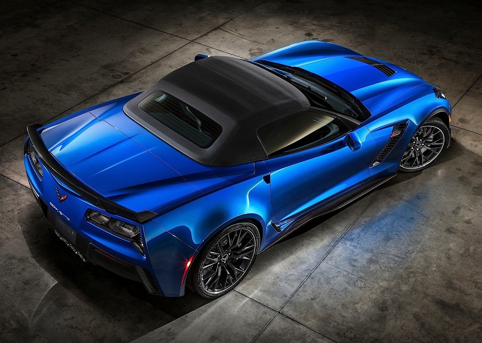 Chevrolet Corvette Z06 Convertible photo 8