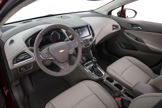 Chevrolet Cruze - 5 Doors photo 45