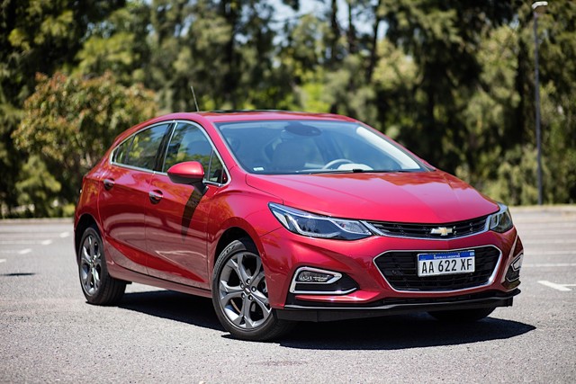 Chevrolet Cruze - 5 Doors photo 6