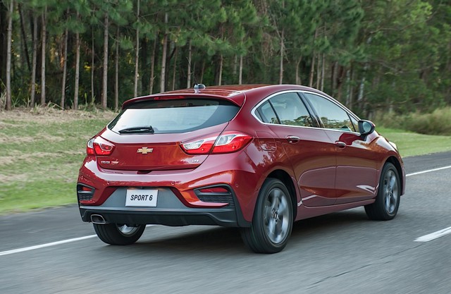 Chevrolet Cruze - 5 Doors photo 7